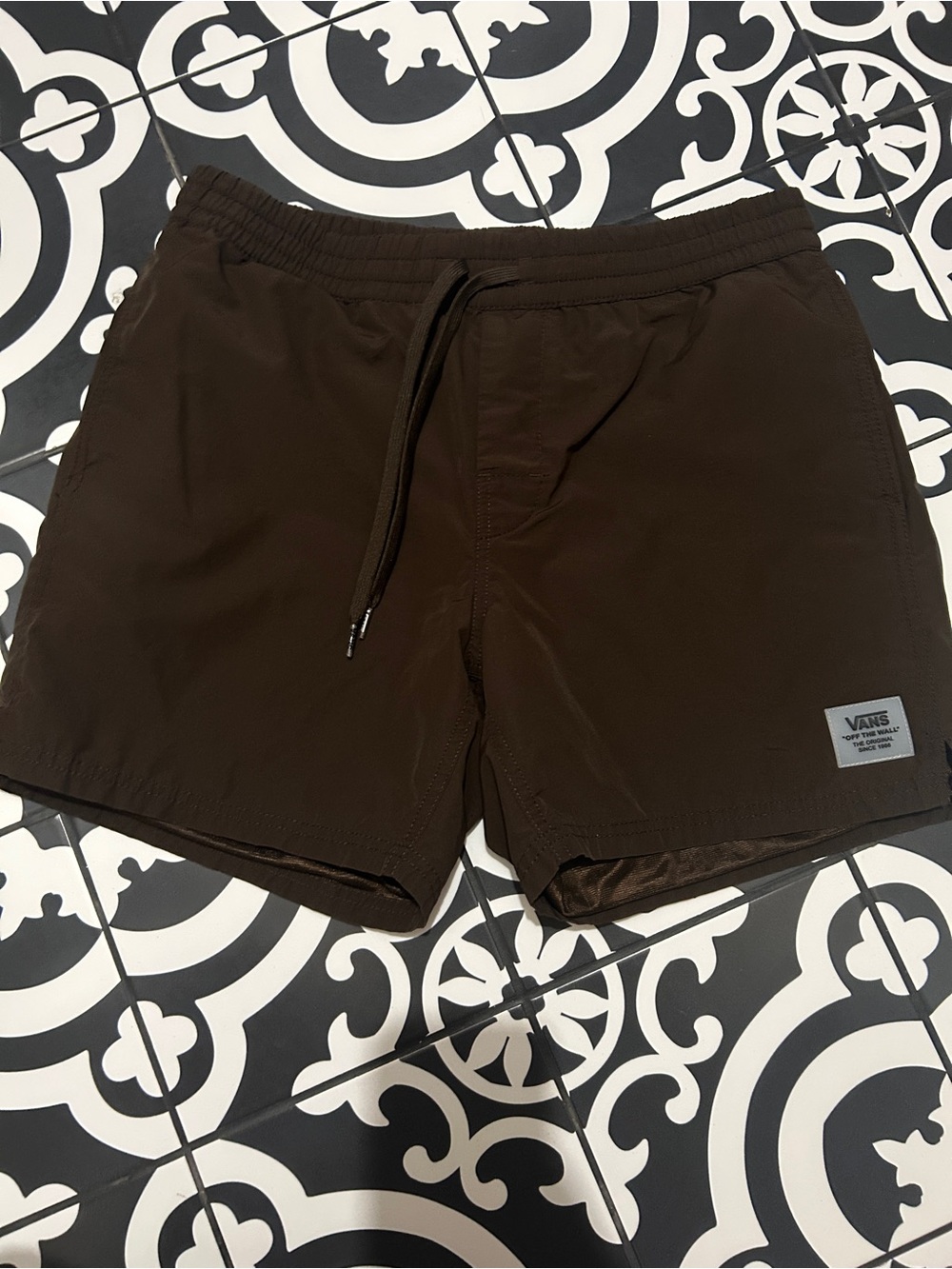 Vans Primary Volley II Mesh-Lined Shorts Brown Men’s Medium 5” Inseam